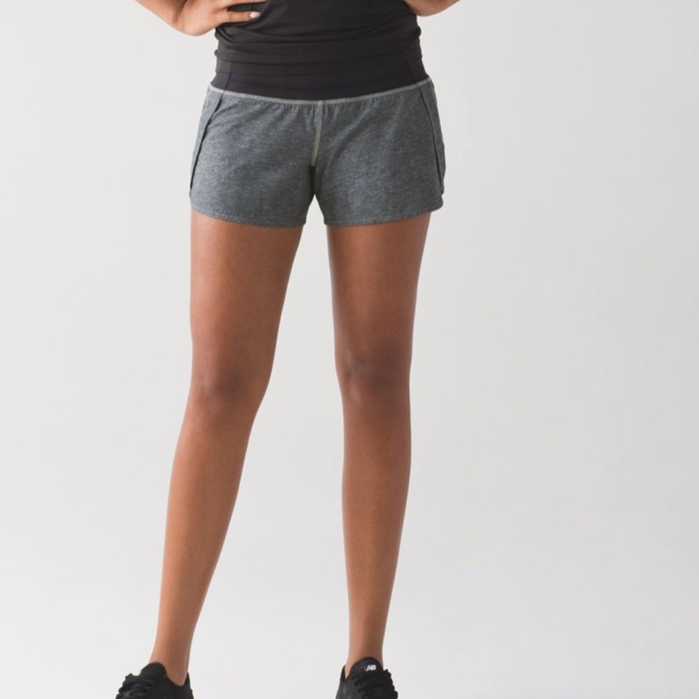 Lululemon run times grey shorts